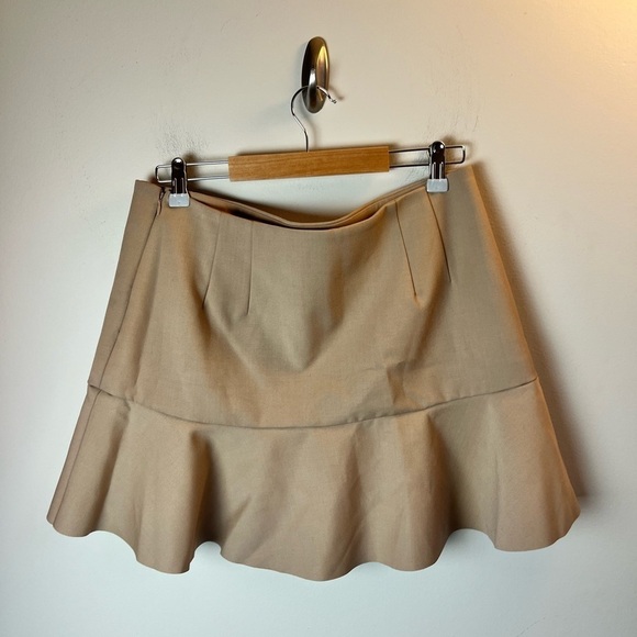 Club Monaco Paola Crepe Ruffle Skirt Size 12 - Picture 9 of 9
